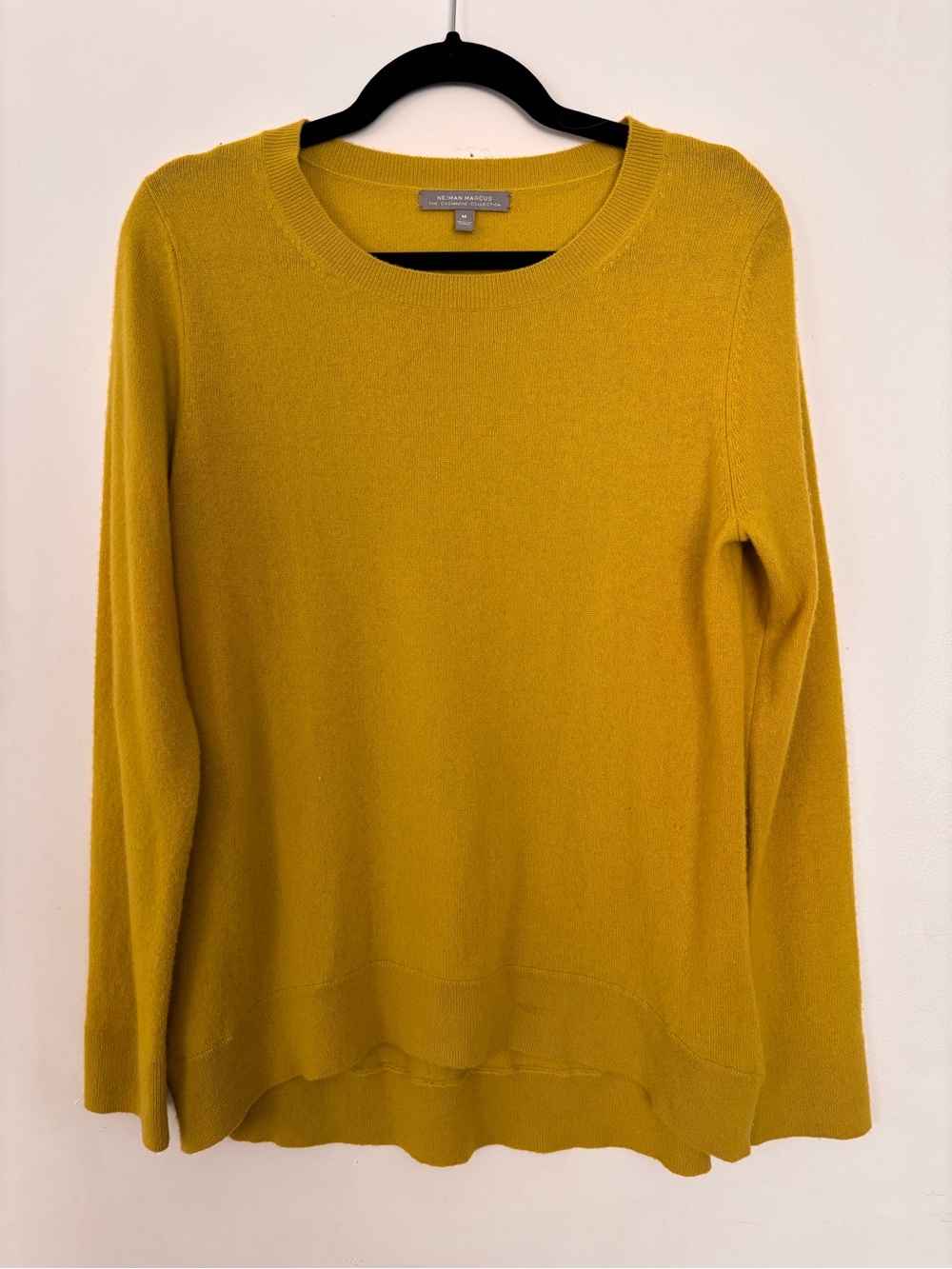Neiman Marcus Women's Cashmere Collection - Crewneck Sweater - Mustard Yellow